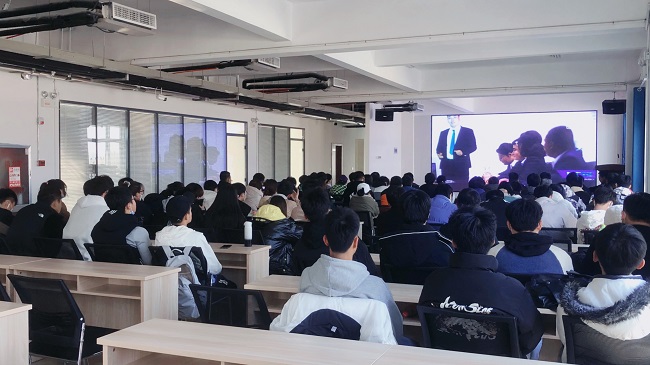 山東管理學(xué)院師生來(lái)我司開(kāi)展認(rèn)知實(shí)習(xí)